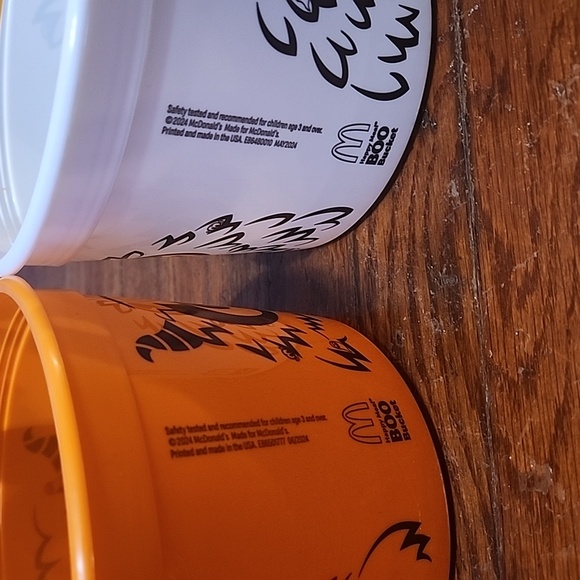 Set of 2 McDonalds Boo Buckets - Picture 6 of 6